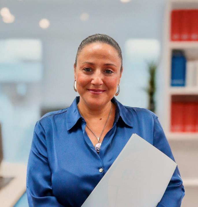 Ana Oliveros Díaz
