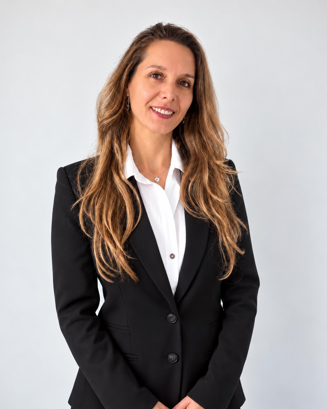 LILIANA VORHAUER