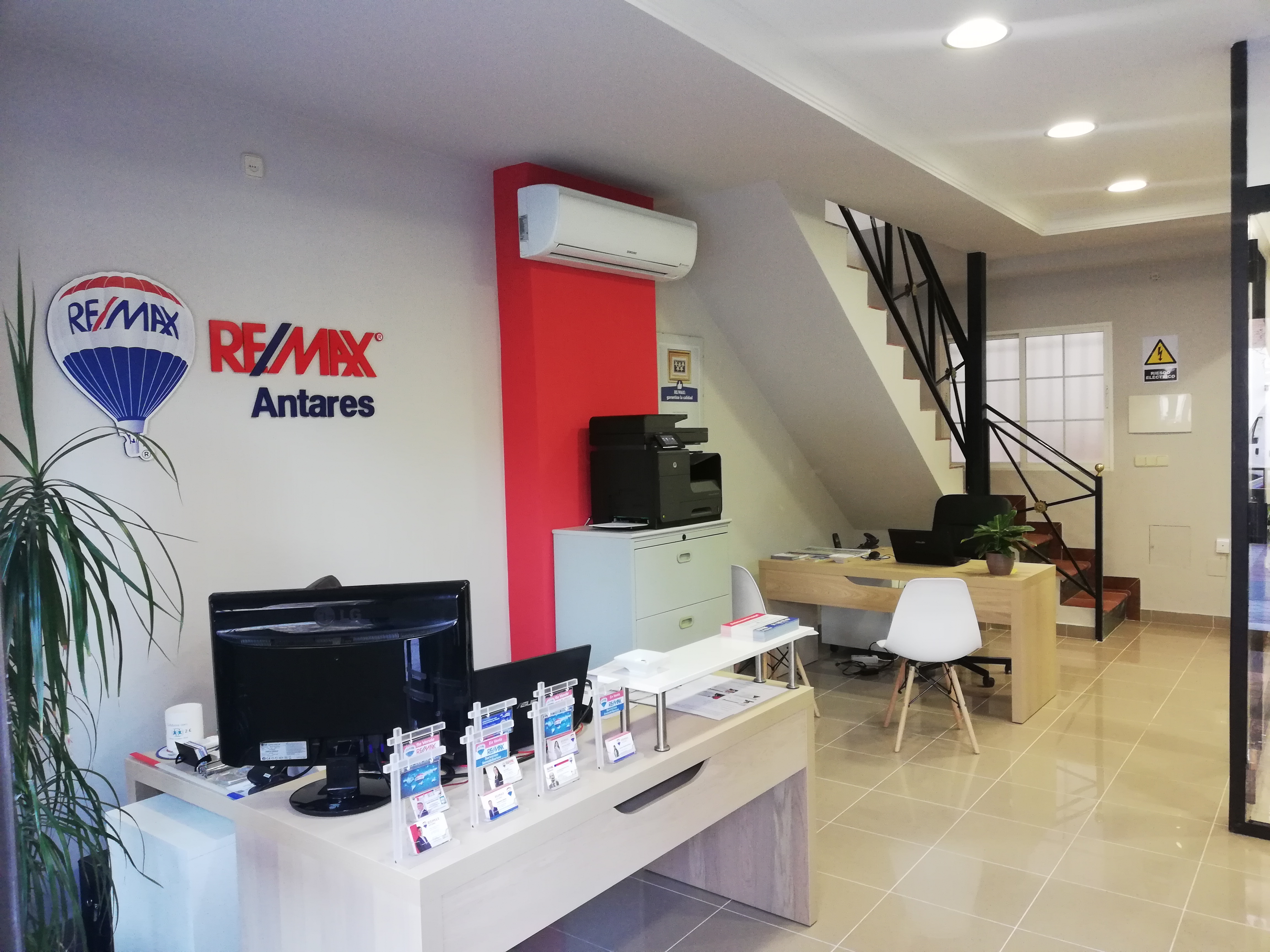 RE/MAX ANTARES