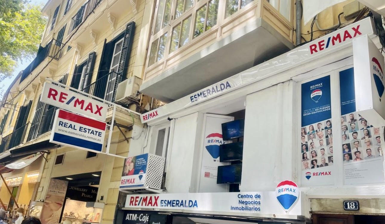 RE/MAX GRUP DIRECT IV
